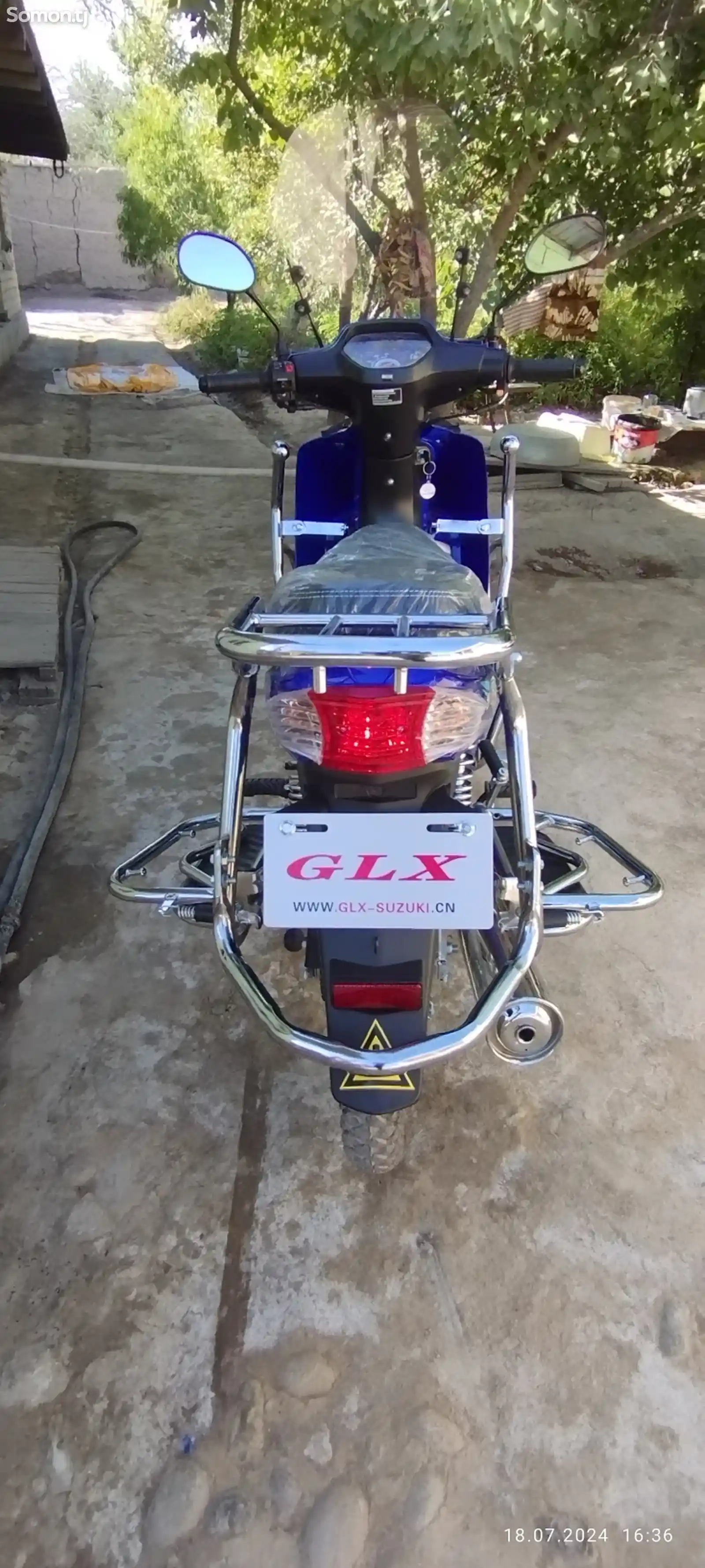 Скутер GLX-6