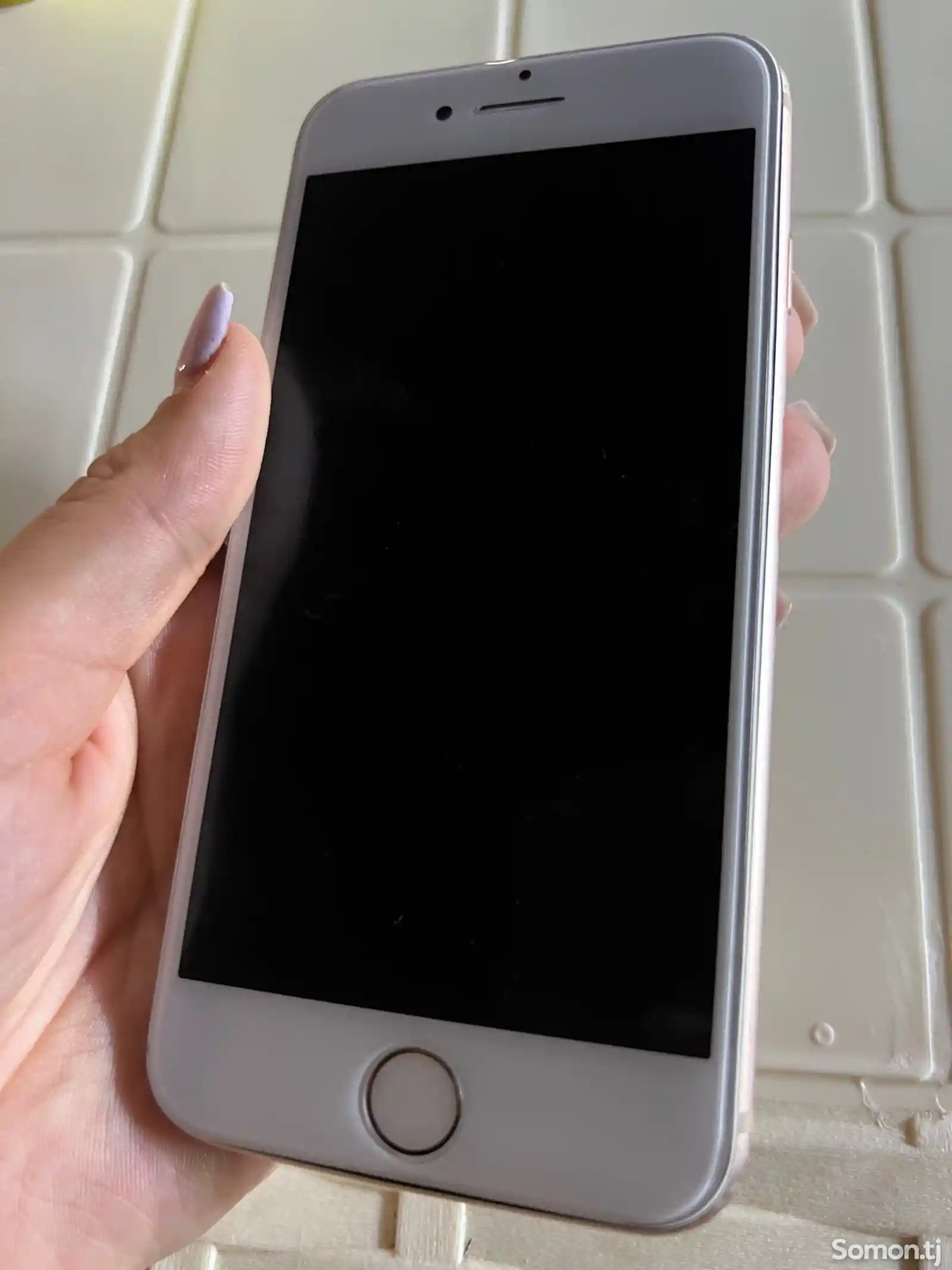 Apple iPhone 8, 64 gb, Gold-2