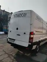 Фургон Mercedes Benz Sprinter-2