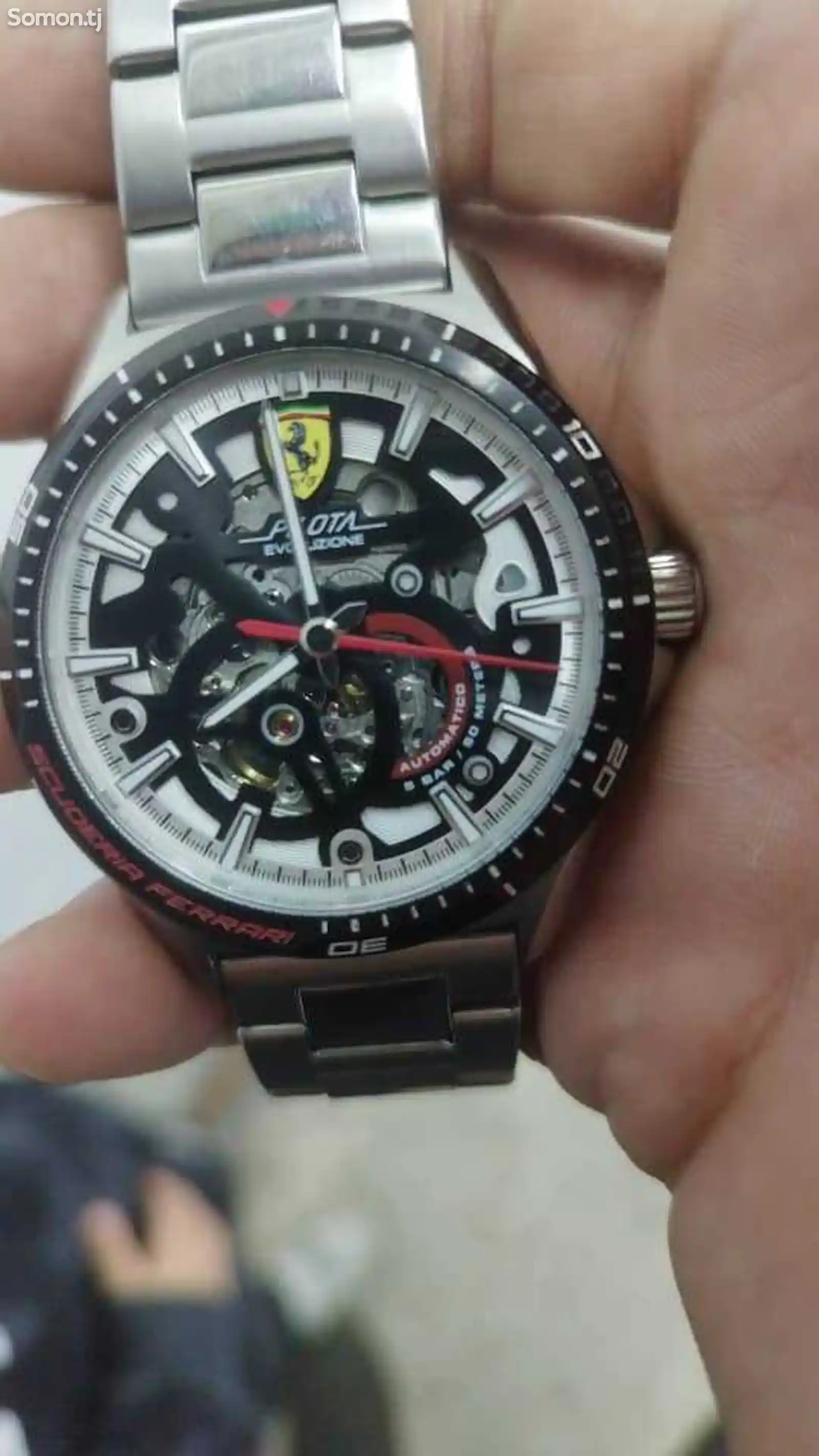 Часы Ferrari-1