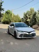 Toyota Camry, 2018-2