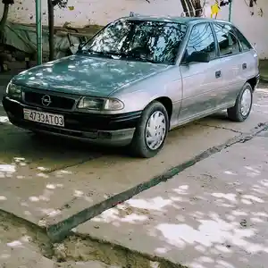 Opel Astra H, 1995