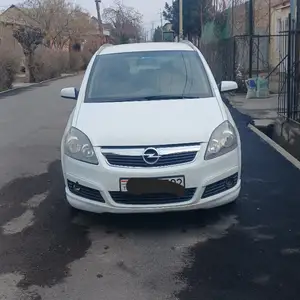 Opel Zafira, 2006