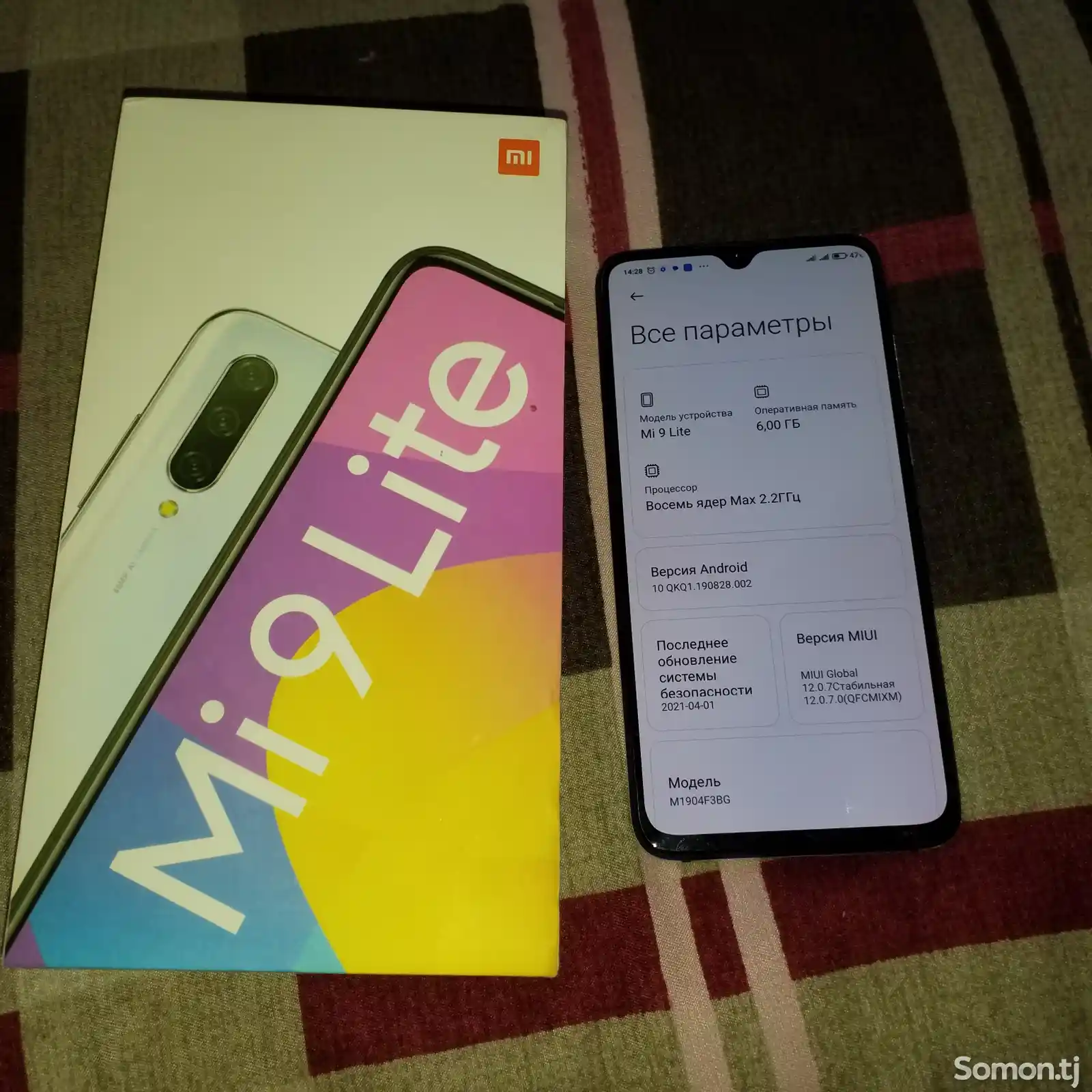 Xiaomi Mi 9 Lite 128Gb White-12