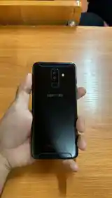 Samsung Galaxy A6+-2