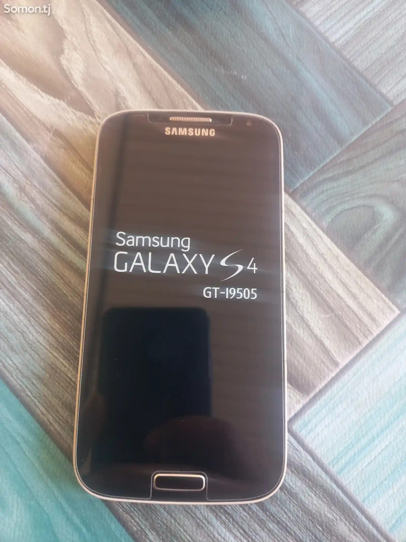 Samsung Galaxy S4 GT-I9505-1