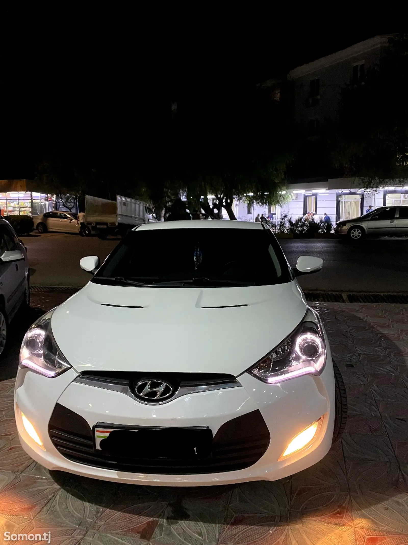 Hyundai Veloster, 2011-1