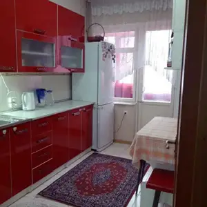 2-комн. квартира, 8 этаж, 74м², 103 мкр-н