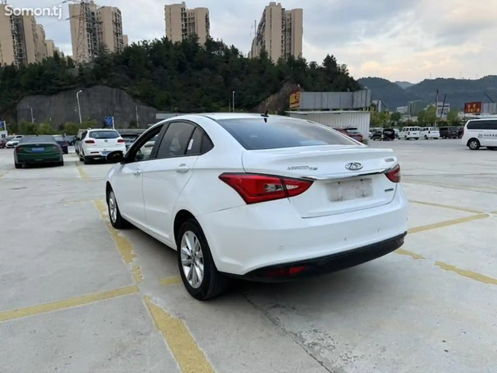 Chery Arrizo 5, 2018-4