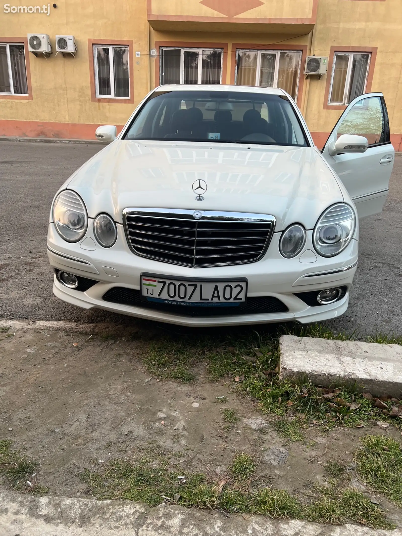 Mercedes-Benz E class, 2009-1