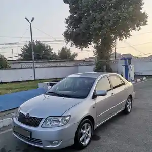 Toyota Corolla, 2004