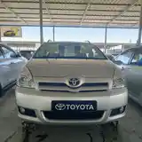 Toyota Corolla Verso, 2006-4