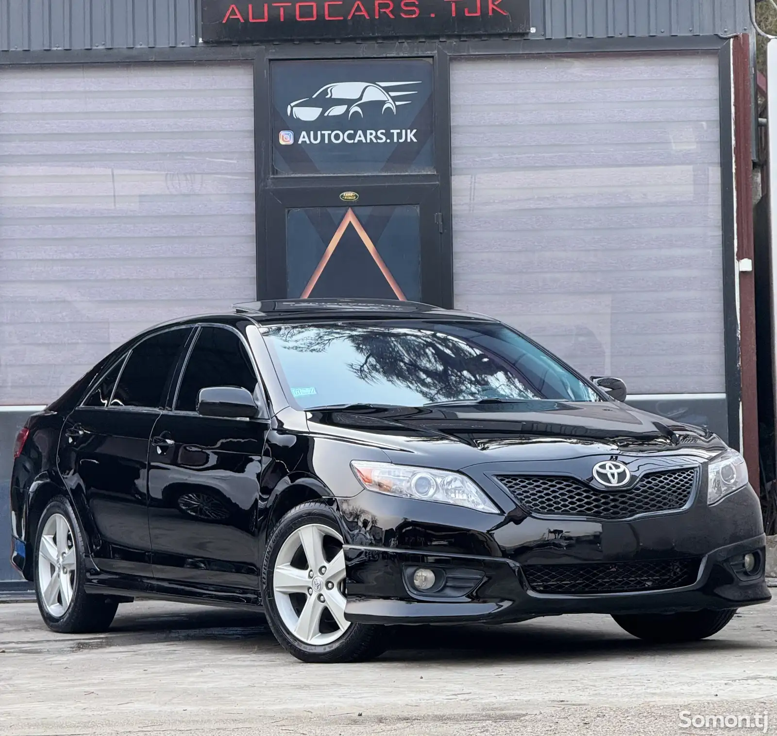 Toyota Camry, 2011-1