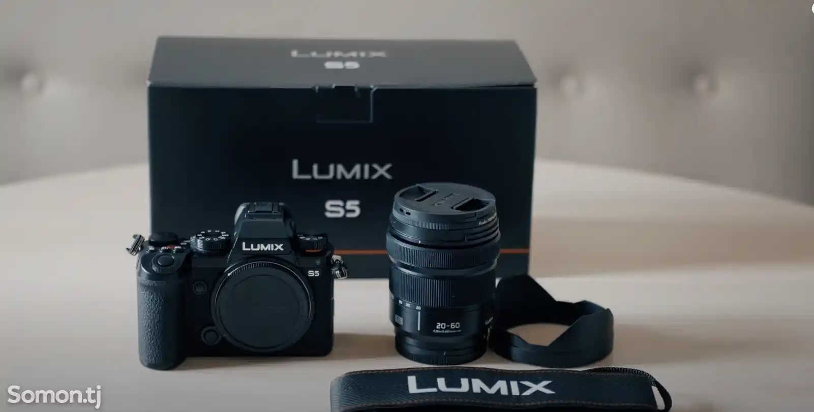 Фотоаппарат Panasonic Lumix S5 Kit 20-60 mm-1