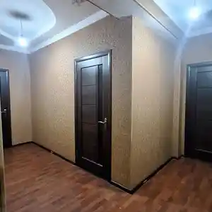 3-комн. квартира, 4 этаж, 73 м², Шохмансур