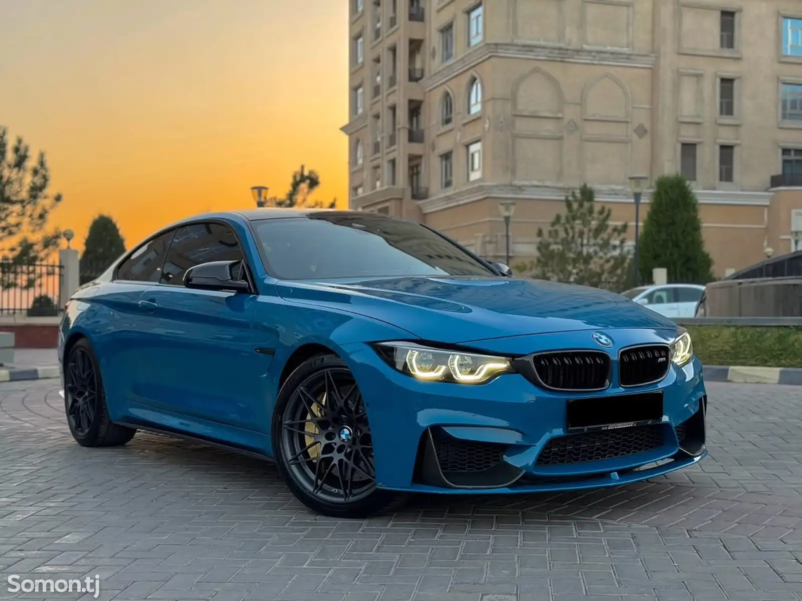 BMW M4, 2022-1