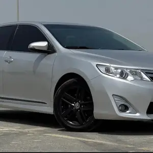 Toyota Camry, 2015