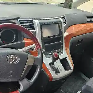 Toyota Alphard, 2014