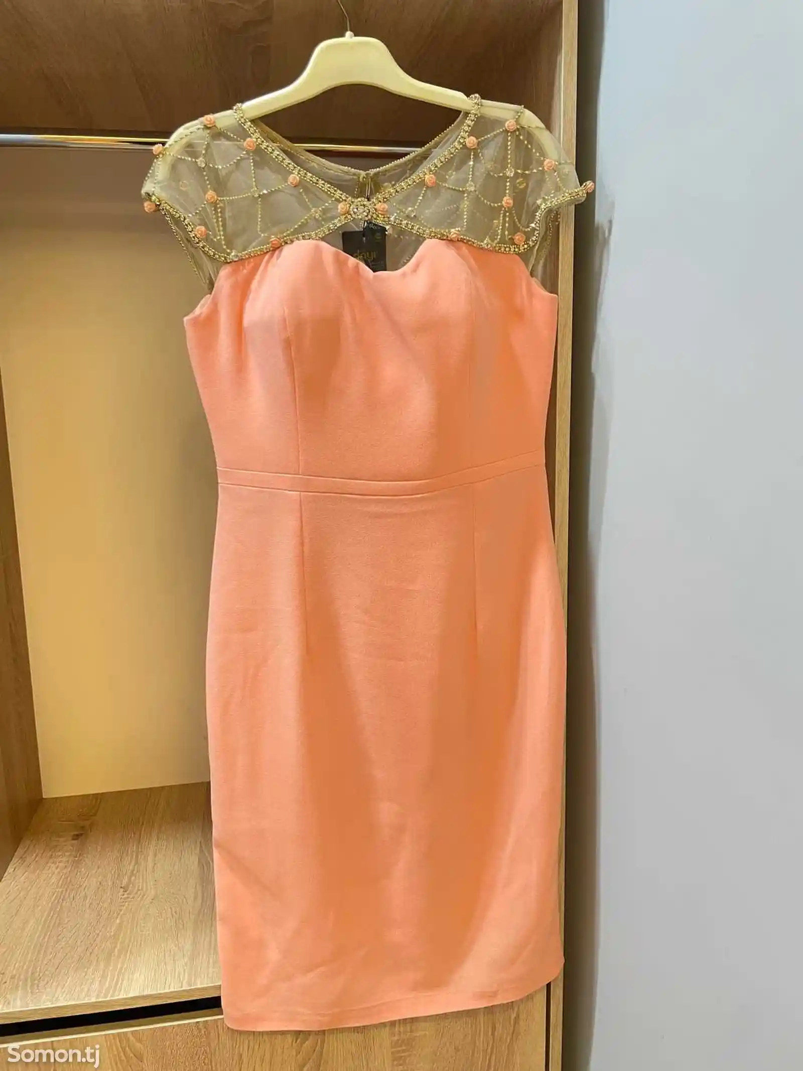 Платье розовое-1