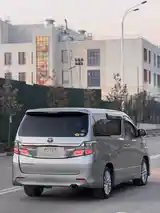 Toyota Vellfire, 2014-4