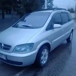 Opel Zafira, 2002