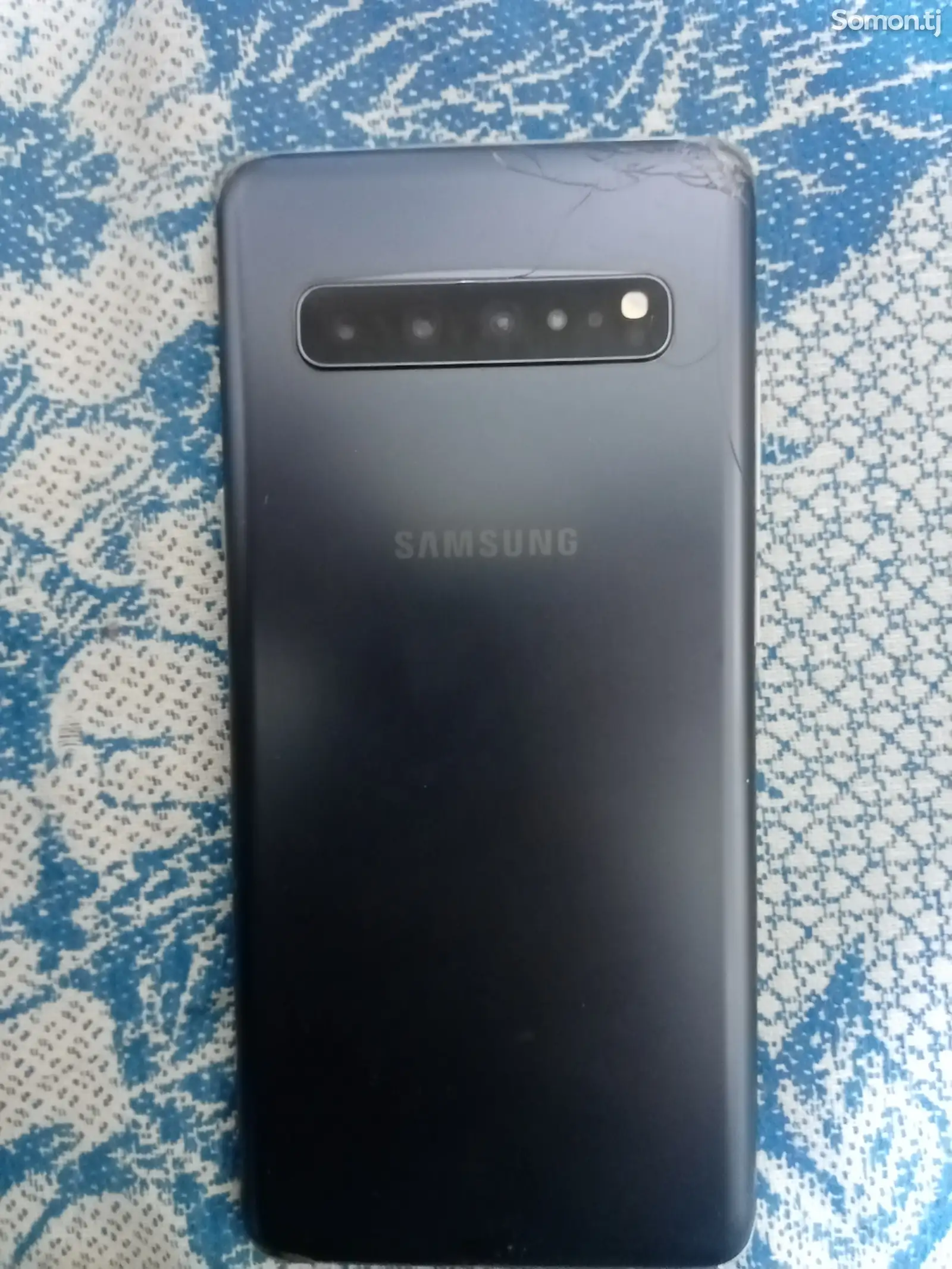 Samsung Galaxy S10+ 5G 256GB-1