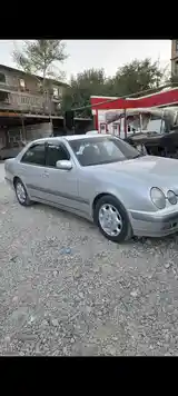 Mercedes-Benz E class, 2000-5