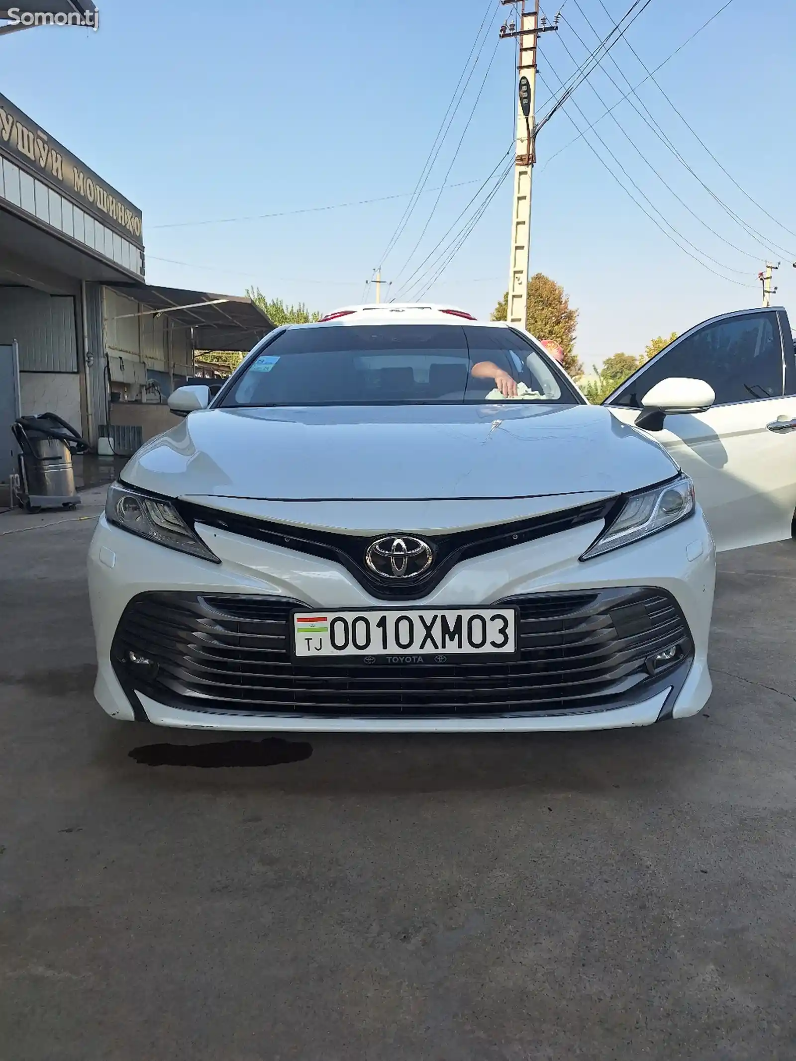 Toyota Camry, 2019-1