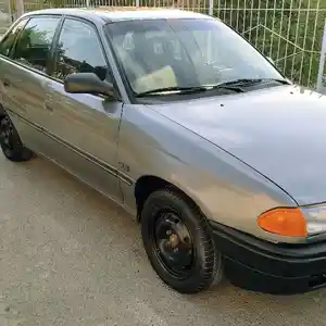 Opel Astra F, 1992