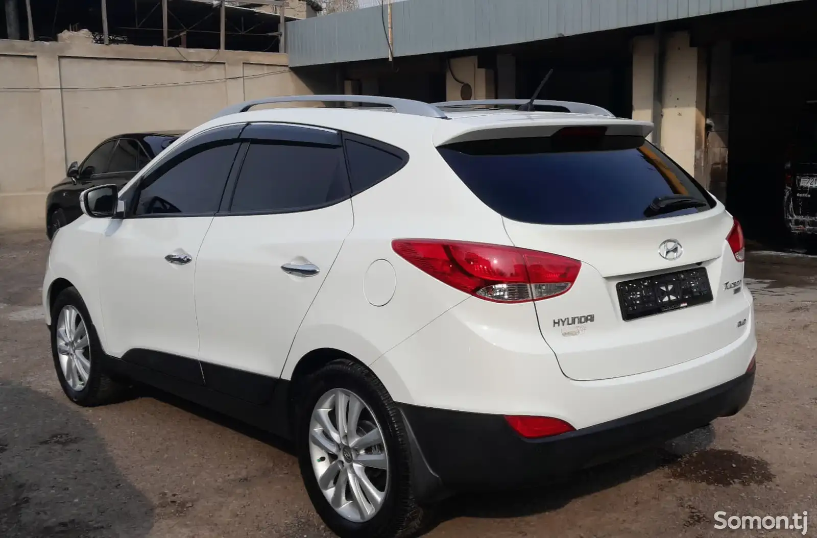 Hyundai Tucson, 2011-1