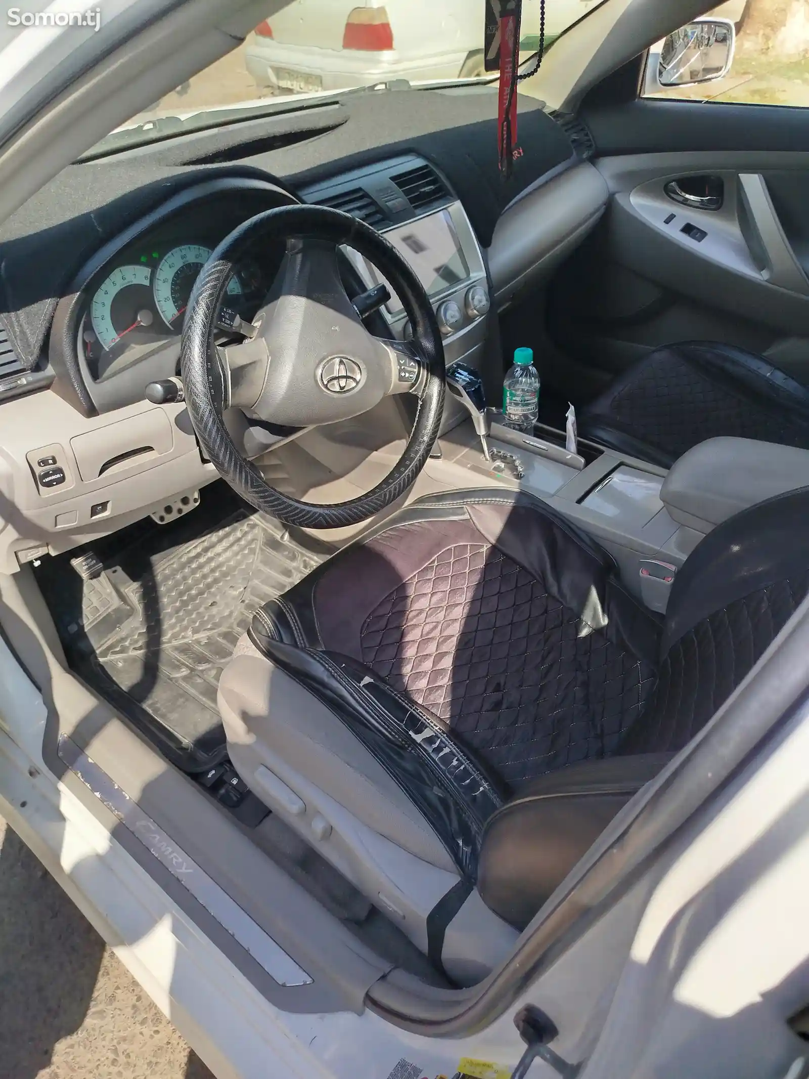 Toyota Camry, 2011-3