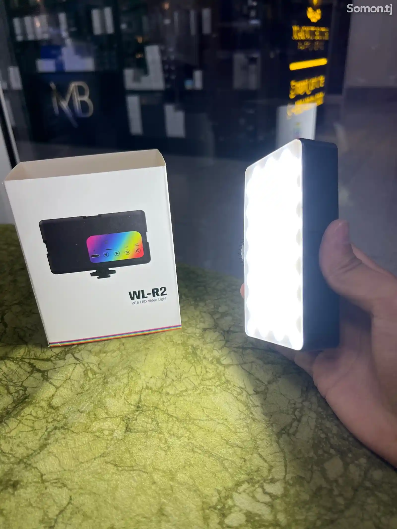 Видеосвет WL-R2 для съёмки фото и видео, осветитель светодиодный LED RGB-1