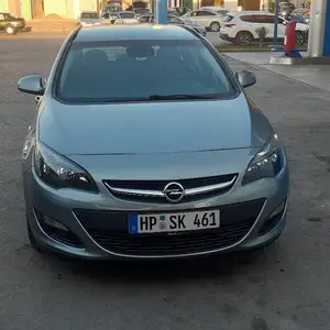 Opel Astra J, 2015