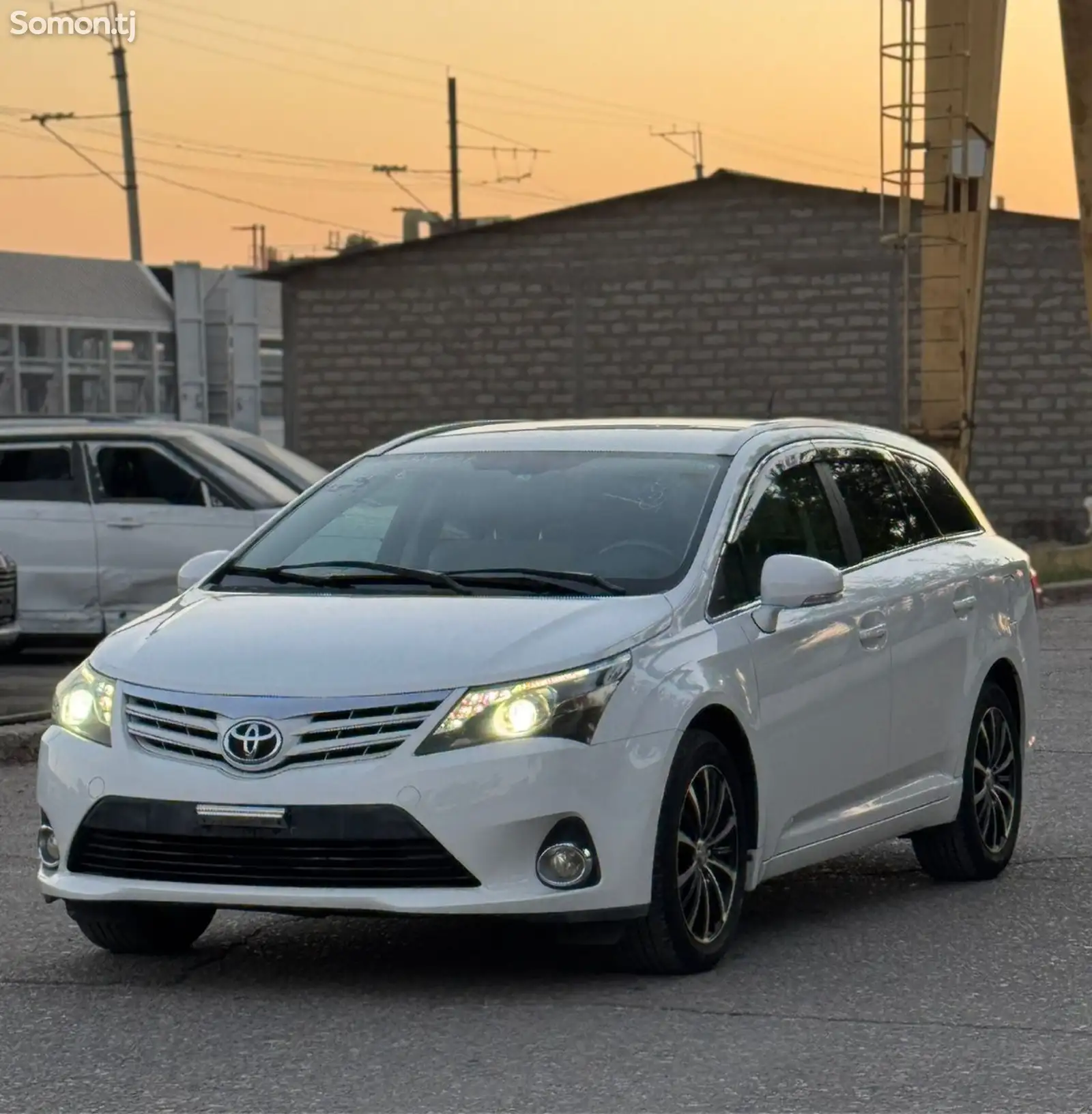 Toyota Avensis, 2015-3