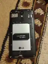 Телефон LG 16gb-2