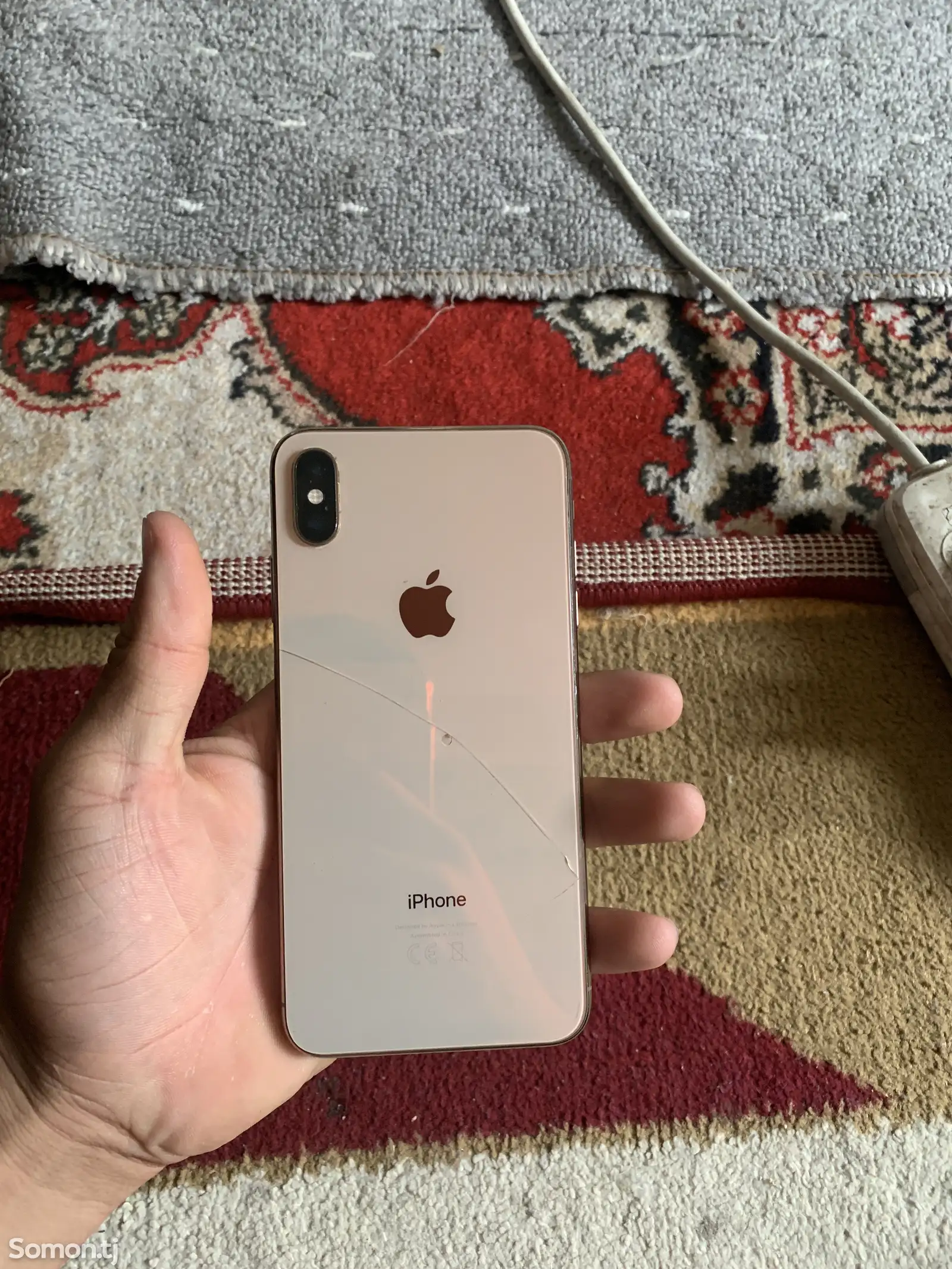 Apple iPhone Xs Max, 64 gb, Gold-3