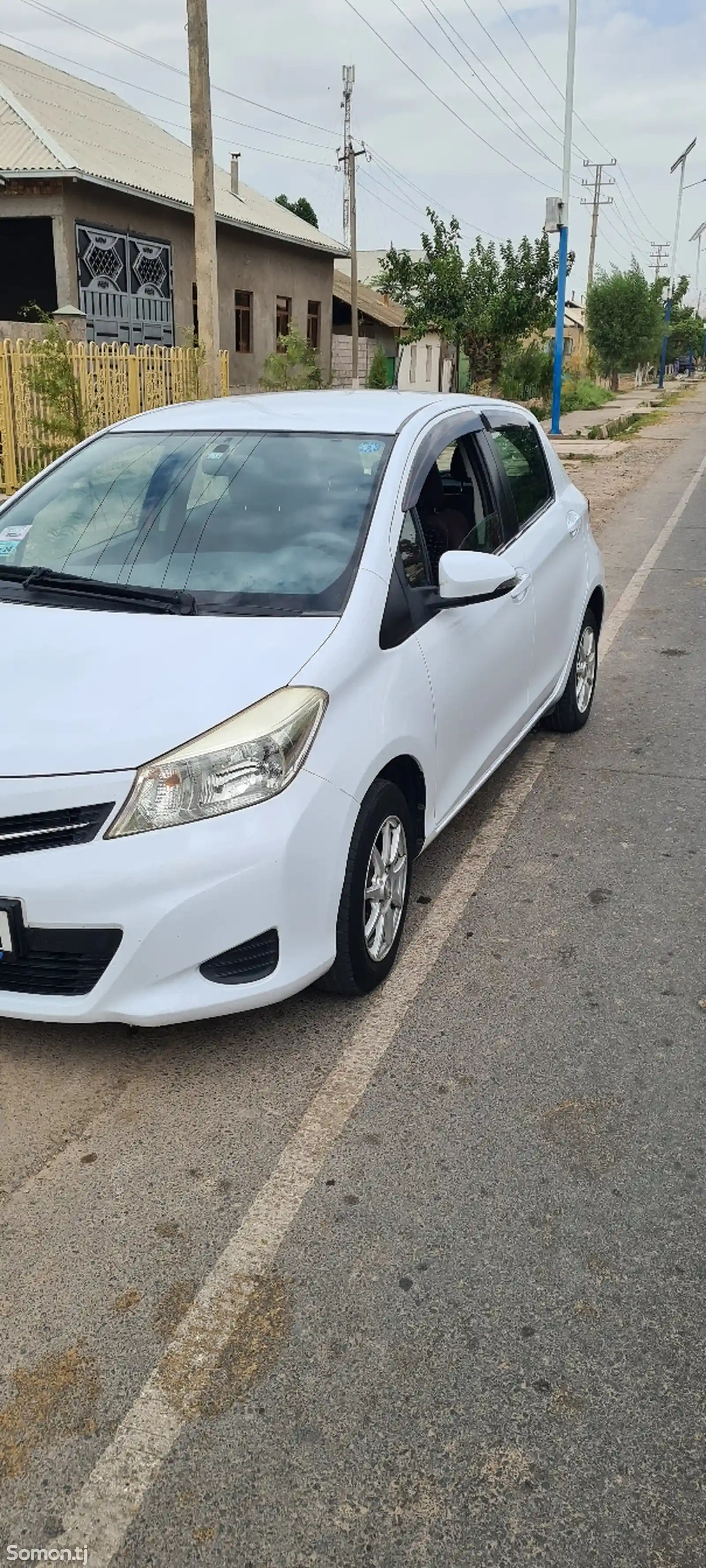 Toyota Vitz, 2011-4