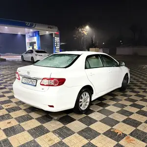 Toyota Corolla, 2009