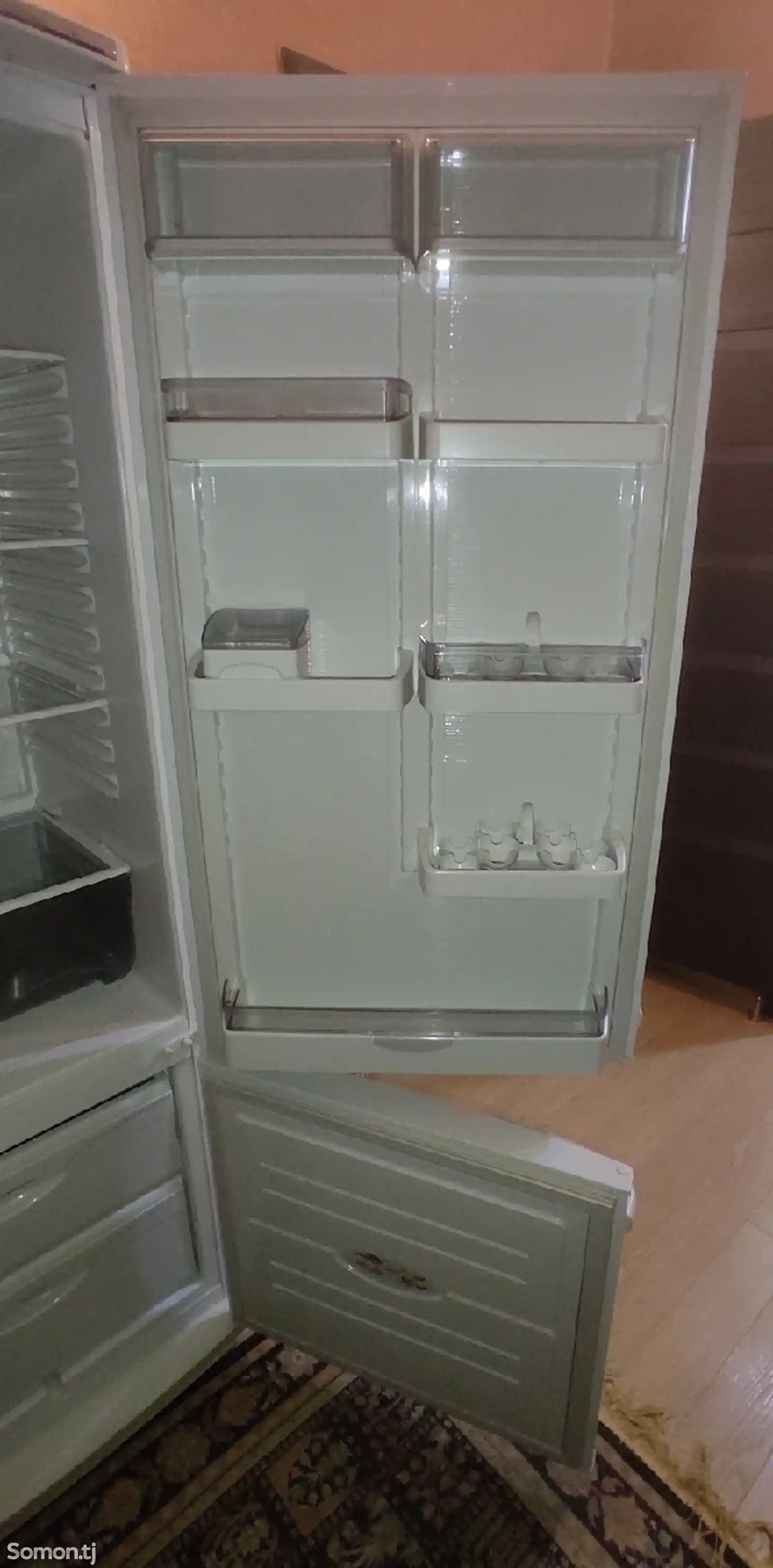 Холодильник двухкамерный Атлант МХМ-1800-3