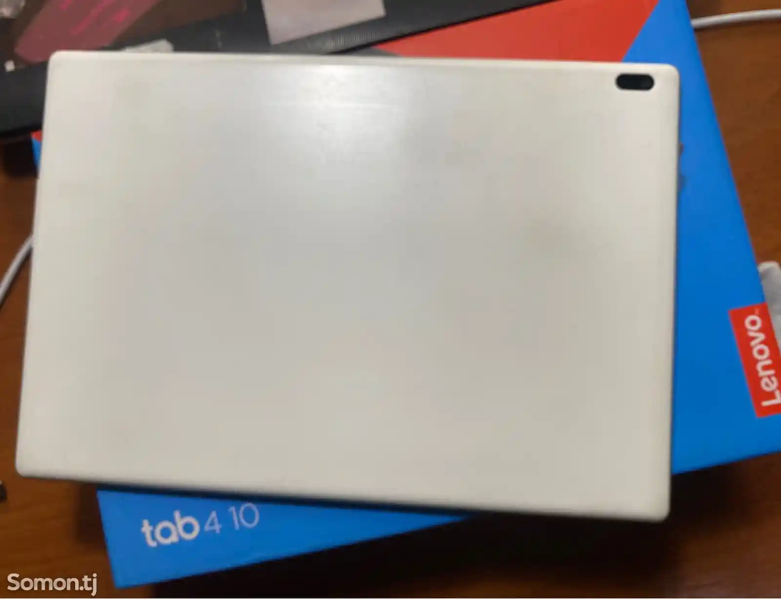 Планшет Lenovo TAB4 10-4