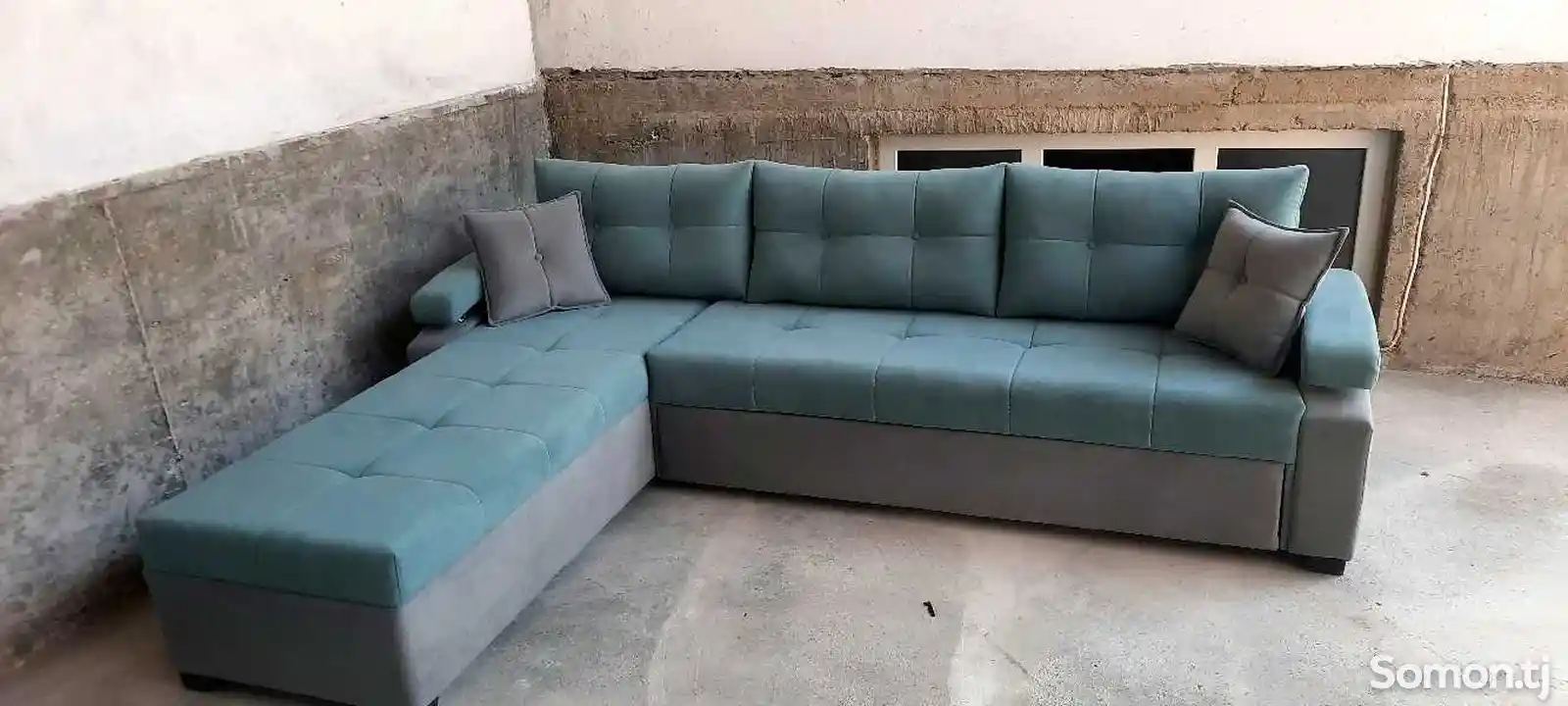 Раскладной диван в стиле Хай-Тек-1