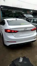 Hyundai Elantra, 2017-2