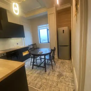 3-комн. квартира, 10 этаж, 77 м², Гулистон