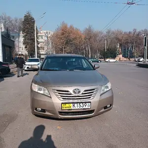 Toyota Camry, 2009