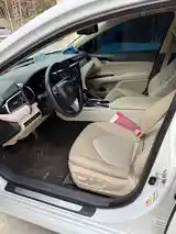 Toyota Camry, 2018-6