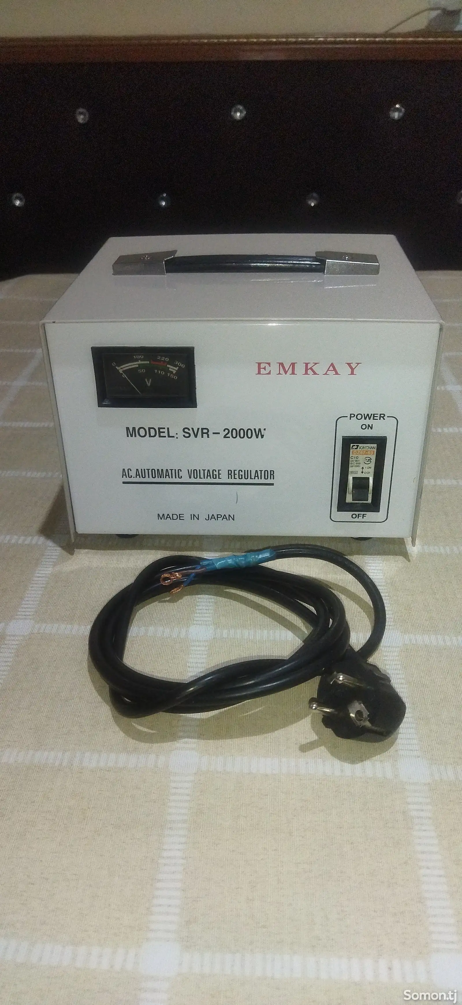 Стабилизатор EMKAY SVR-2000W. 2-Квт-1