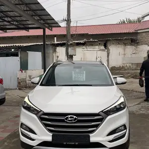 Hyundai Tucson, 2016