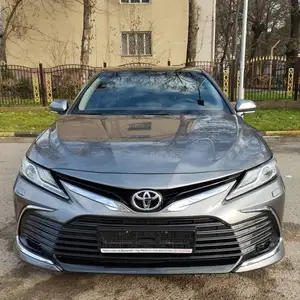 Toyota Camry, 2023