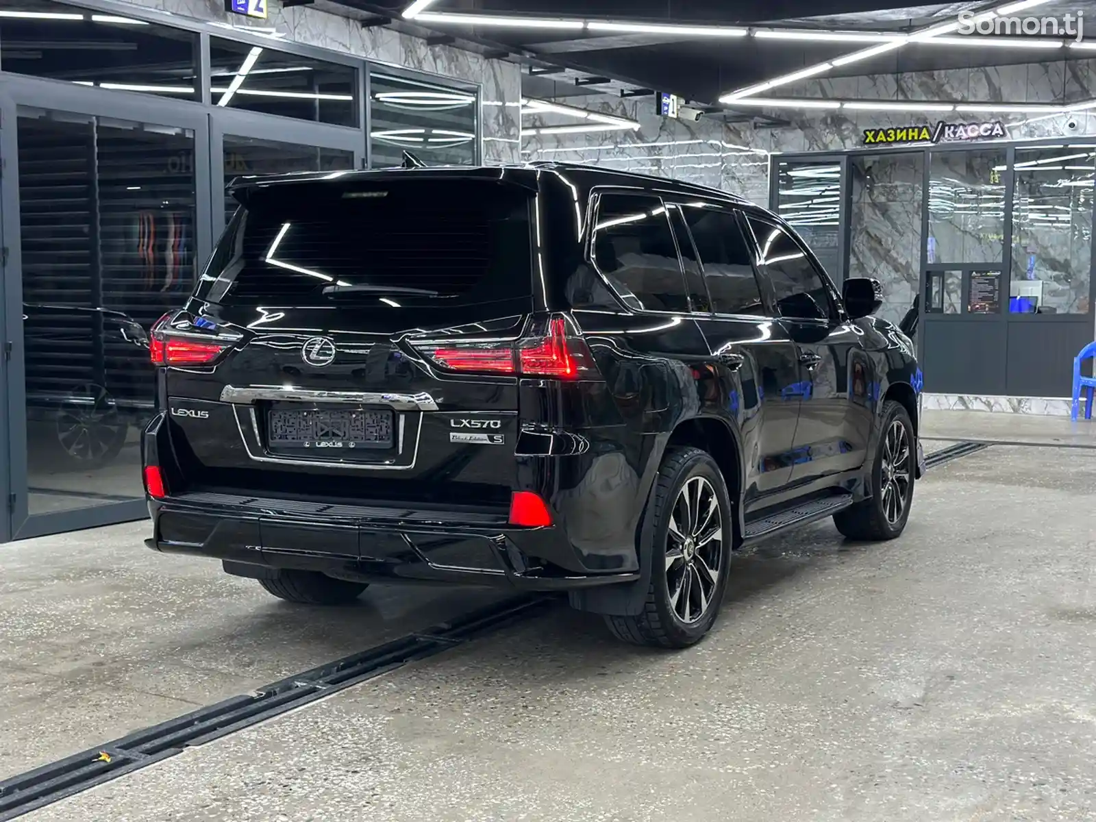 Lexus LX series, 2017-6