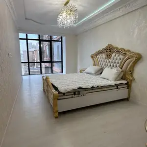 3-комн. квартира, 2 этаж, 208 м², Фирдавси